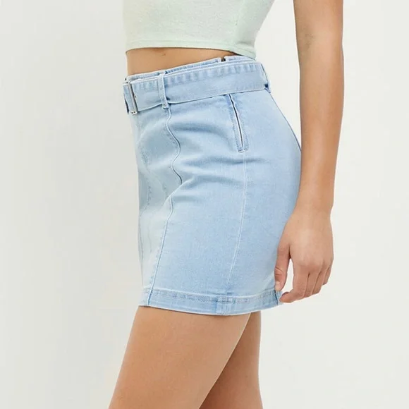 PacSun Belted Panel Light Wash Denim Mini Skirt Size 24 - Picture 4 of 11